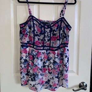 Torrid flowy floral tank size 2 (XXL)